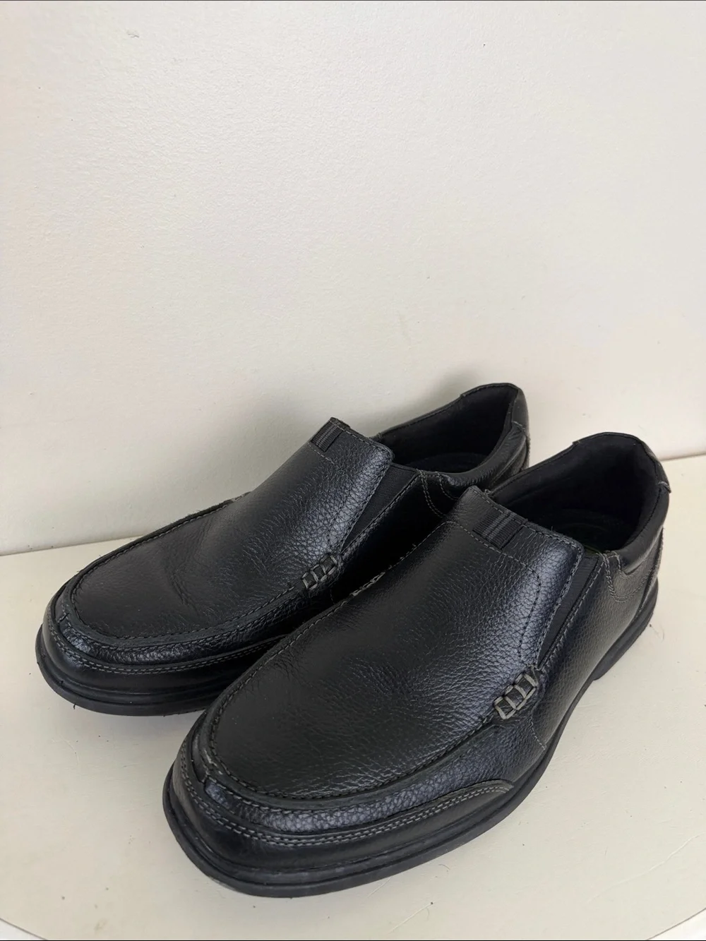 (2397) Nunn Bush Men's Black Slip-On Leather Dress Shoes, Size: 10M